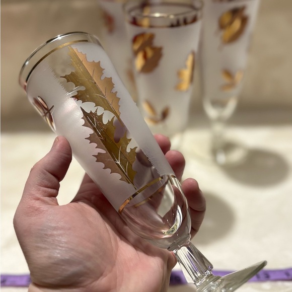 Vintage Libbey Frosted Gold Leaf Drinkware Set of 4 - Picture 4 of 6